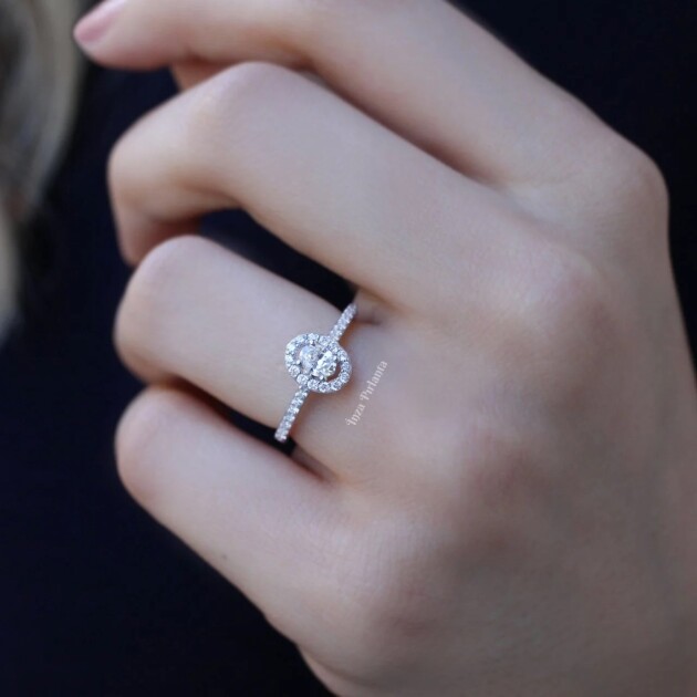 0.50 Karat Oval Pırlanta Tektaş Yüzük - 1