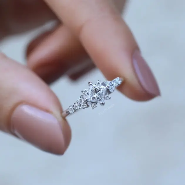 0.65 Karat Vintage Pırlanta Prenses Yüzük - 1