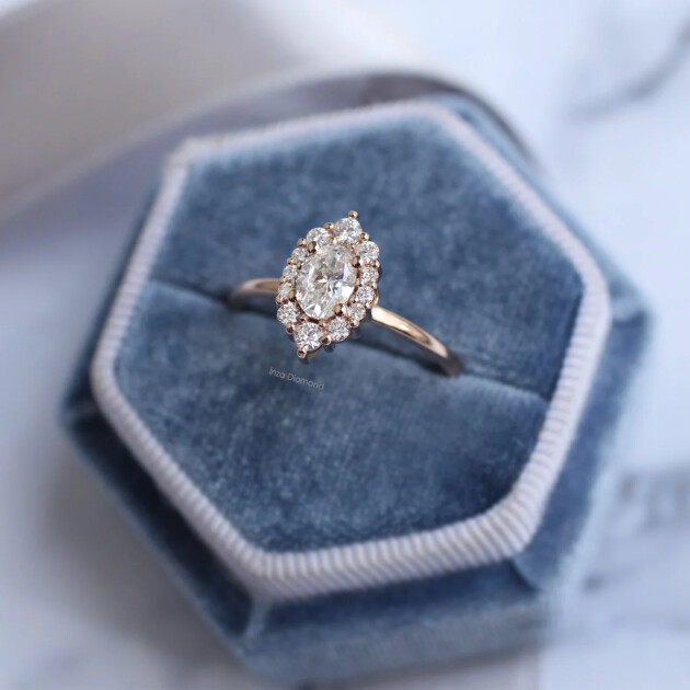 0.70 Karat Vintage Oval Lina Tasarım Pırlanta Yüzük - 
