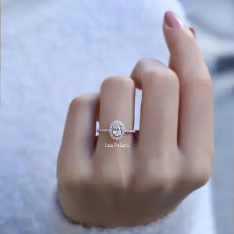 0.75 Karat Pırlanta Oval Tektaş Yüzük - (1)