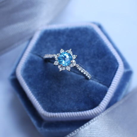 Vintage Kar Tanesi Blue Topaz & Pırlanta Yüzük - 
