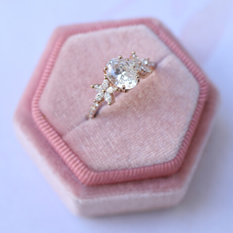 Vintage Daisy Beyaz Topaz & Pırlanta Yüzük - 