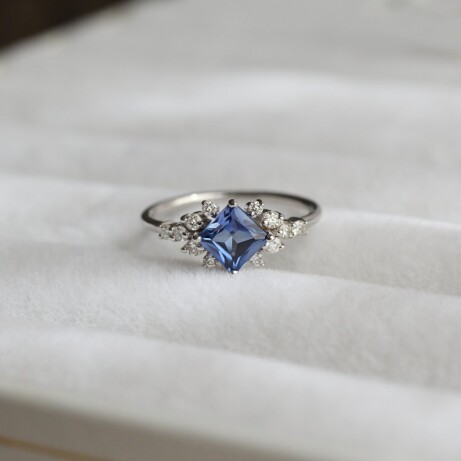 Vintage Prenses Blue Topaz & Pırlanta Yüzük - 